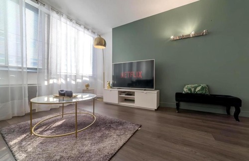 Puvis De Chavannes - Le Lycee Apartamento | Majestic Suite - Triangle d'Or