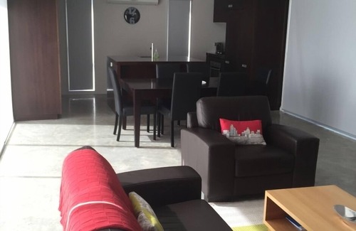 Akaroa Casa | Espacioso Hogar Moderno
