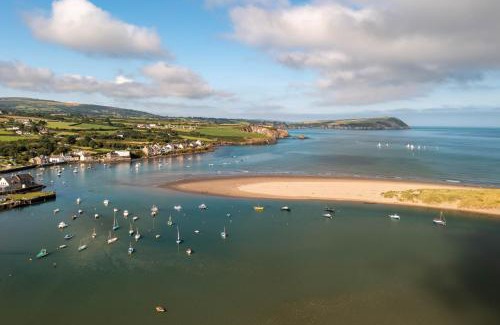 Newport Casa | Major House- Luxury Pembrokeshire Coastal Getaway