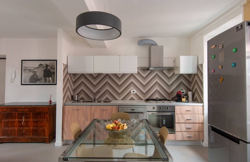 Porto Ceresio Apartamento | Major Sisters, Lugano lake view apartment