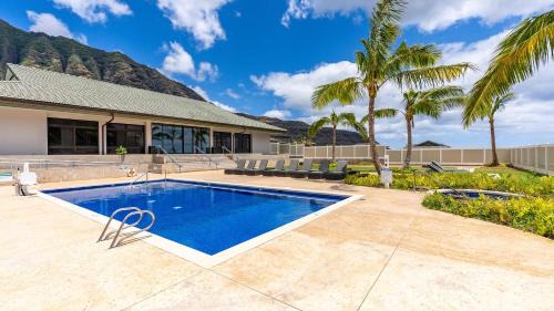 Makaha Valley Casa | Makaha Hideaway by AvantStay 10 Minutes to Beach