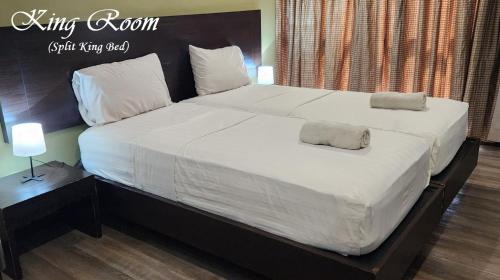 Bangkal Hotel | MAKATI Boutique Hotel near NAIA Airport Terminal 3 Edsa Pasay CBD