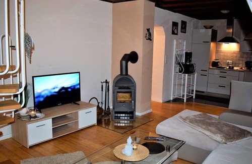 Berlingen Casa | Haga unos días de casa de vacaciones azul "AZUL 2" Netflix / Alexa