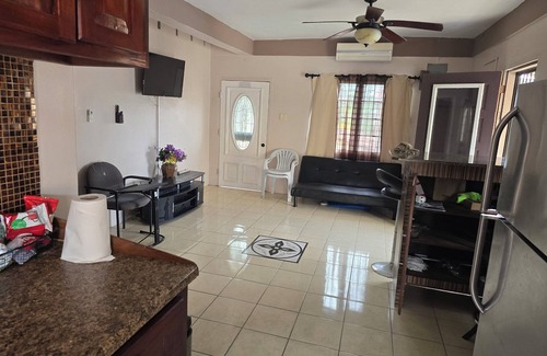 Belize City Apartamento | Make it Your Home !!!