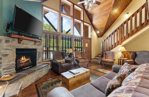 Reeds Spring Casa | Makin Memories Lodge Cabin