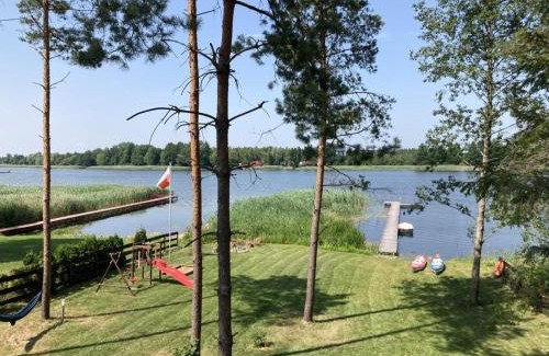 Szeligi Cabina | Makosieje Resort-bon turystyczny,15m od brzegu,widok na jezioro,ogrzewanie,wi-fi