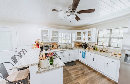Zavalla Cabina | MaK’s Place on Lake Sam Rayburn