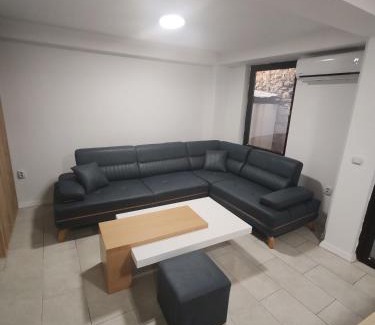 Varosh Apartamento | Maksimilijan