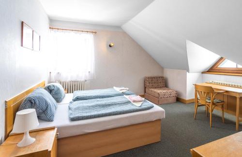 Strazne Casa | Malá Rennerovka
