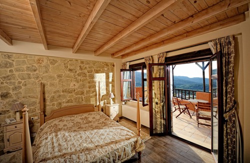 Malles Casa | Mala Villa