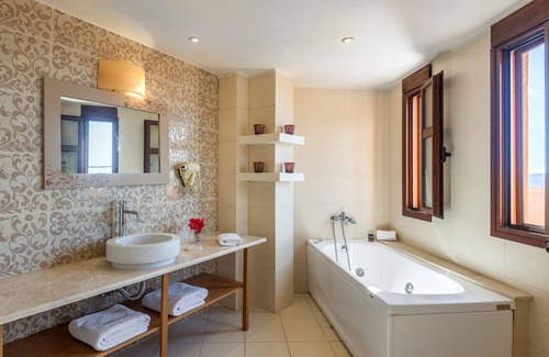 Malles Casa | Mala Villa