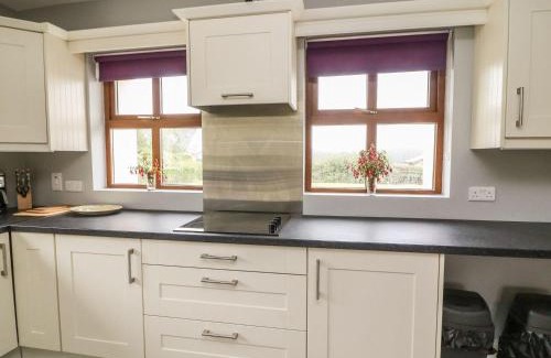 Dingle Casa | Malachys Rest Dingle by Trident Holiday Homes