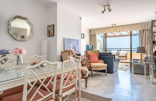 Carihuela Apartamento | MalagaSuite Torremolinos Seaside Penthouse