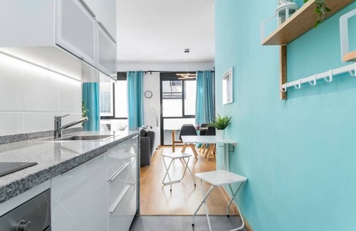 La Merced Apartamento | -MalagaSunApts- Modern CityCentre Pool&Parking