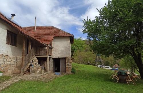 Central Serbia Otro | Malajac