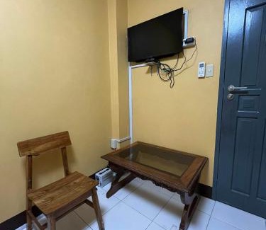 Larena Casa | Malaran Guest House