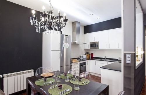 Justicia Apartamento | Malasaña-Justicia-Chueca with jacuzzy