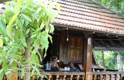Alappuzha Hotel | Malayalam Lake Resort