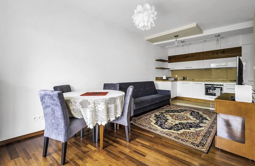 Targowek Apartamento | Malborska Metro Kondratowicza Apartment
