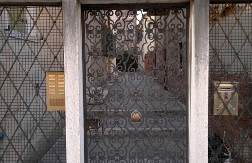 Santa Croce Apartamento | "Malcanton Gaffaro, comfortable apartment in Dorsoduro, 2 max 4 pax"