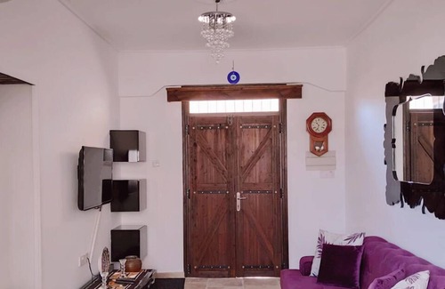 Frenaros Casa | MALIA FOUNTAIN HOUSE