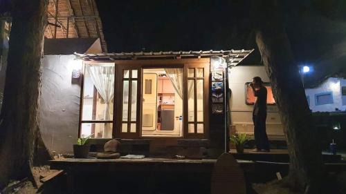 Saphli Complejo | Maliblues Bed & Art Gallery