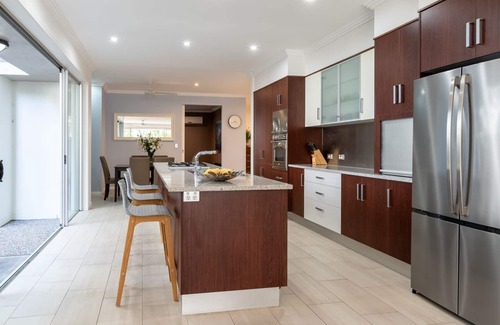 Kingscliff Casa | Malibu Beach House- only 100m to the beach