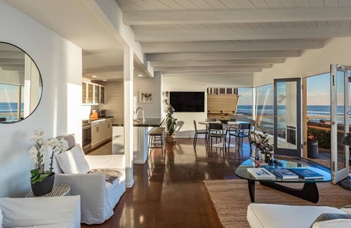 Malibu Casa | Malibu Beach Home Surf & Sand en playa privada OFERTA DE ÚLTIMO MINUTO para este fin de semana