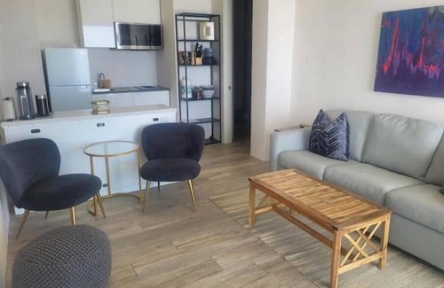 Western Malibu Apartamento | Malibu Everafter 2 Adjoining units sleeps 8