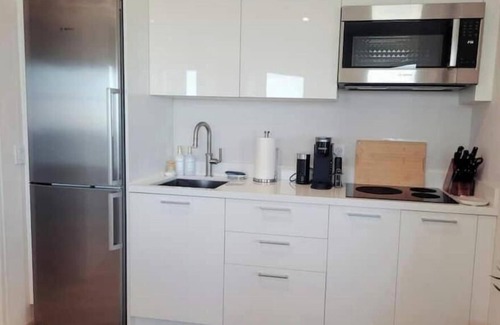 Western Malibu Apartamento | Malibu Everafter 2 Adjoining units sleeps 8