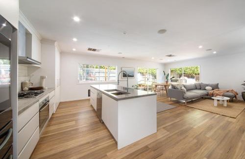 Mount Martha Casa | Malibu in Mt Martha with solar heated pool