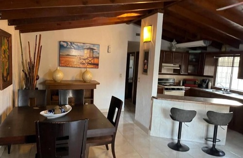 La Joya Casa | Casa baja Malibú