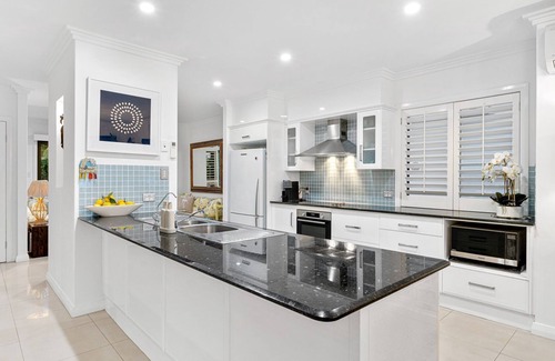 Kingscliff Casa | Malibu Mansion at Salt