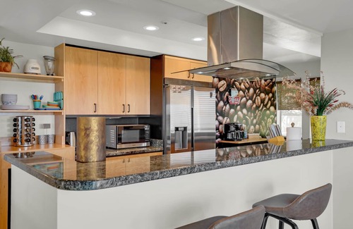 Malibu Casa | Malibu Seaside Serenity: Expansive Ocean Views Await - Family & Pet-Friendly!