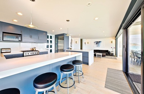 Eastern Malibu Casa | Malibu Modern Paradise, frente a la playa, impresionantes vistas al mar
