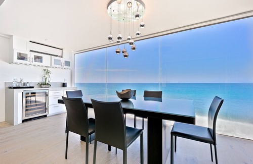 Eastern Malibu Casa | Malibu Modern Paradise, frente a la playa, impresionantes vistas al mar