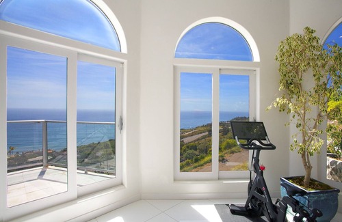Western Malibu Casa | Malibu Ocean View Estate
