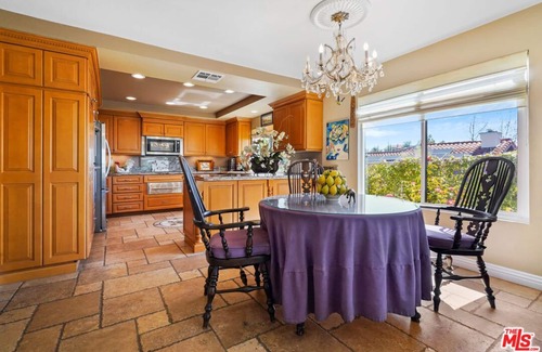 Eastern Malibu Villa | malibu Ocean View Pool and spa Vacation home