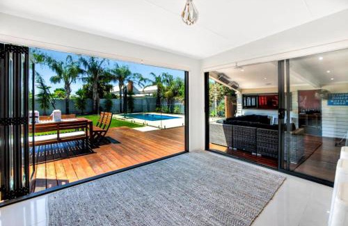 Moama Casa | Malibu Palms - Echuca Holiday Homes