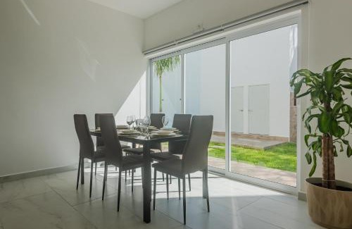 Colonia Centro Apartamento | Malibu Residential 3BD Shalva