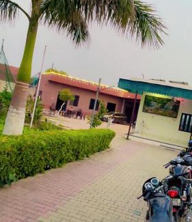 Panipat Casa | Malik farm house