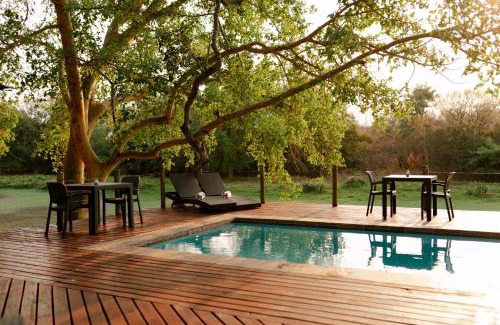 Maruleng Cabina | Malilule Safaris