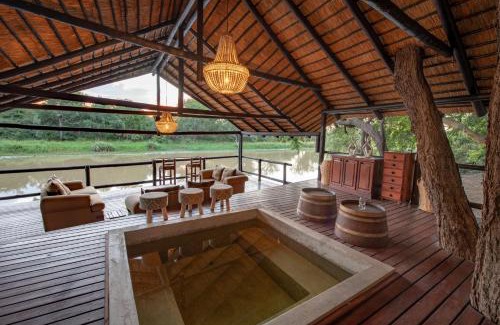 Maruleng Cabina | Malilule Safaris