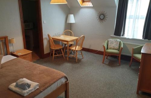 Saundersfoot Casa | Malin House Hotel