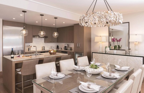 Foster Village Condominio | Maliula 3-Bdrm Signature,Penthouse-style,Access to Rooftop Terrace
