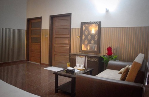 Lahore Hotel | Mall View Hotel Gulberg