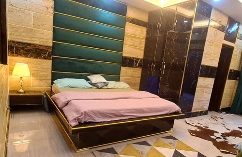 Lahore Hotel | Mall View Hotel Gulberg