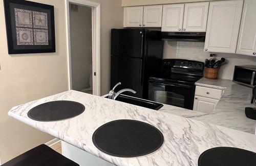 Selbyville Condominio | Mallard Lakes Waterfront Beach Condo in Fenwick Island with Two Pools