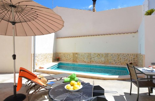 Ariany Villa | Casa de pueblo con piscina en Mallorca
