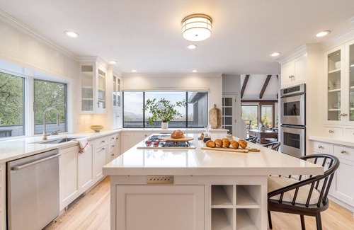 Santa Rosa Casa | Malvasia by AvantStay | Luxe Wine Country Retreat